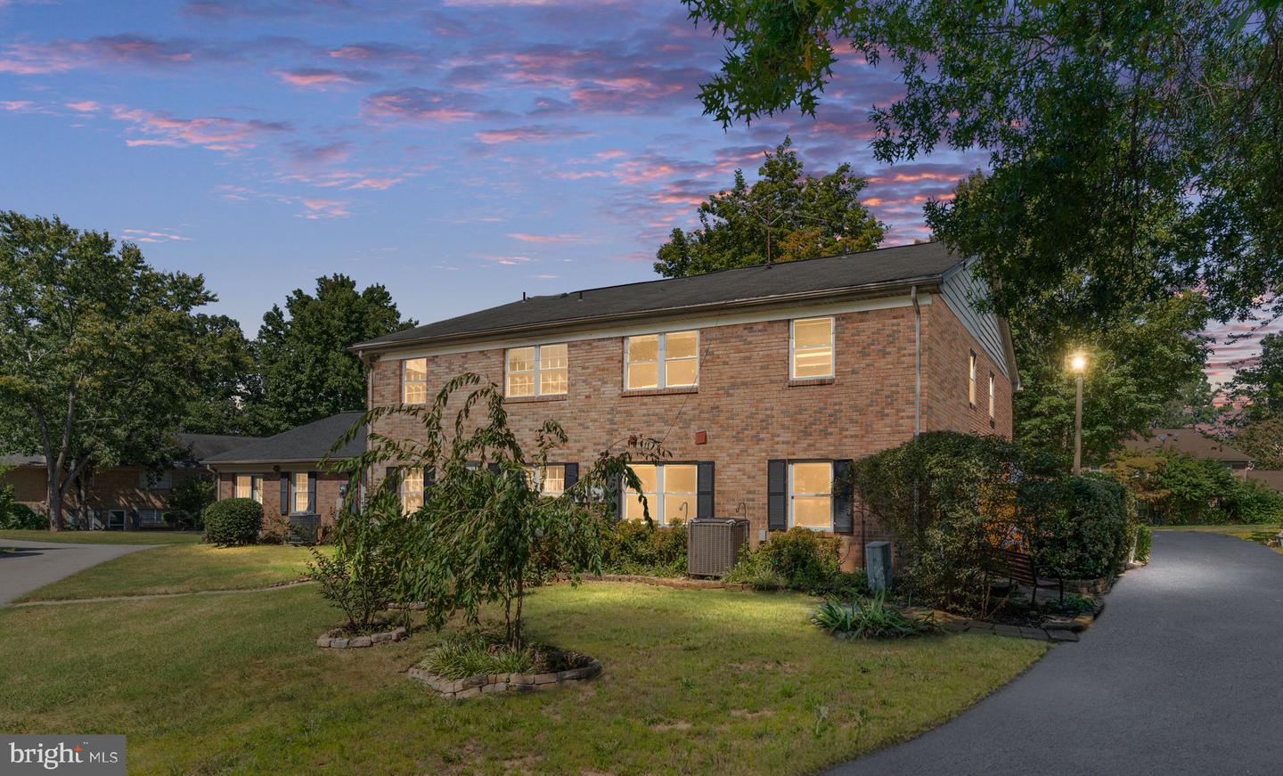 9740 Hagel Circle #48/D, Lorton