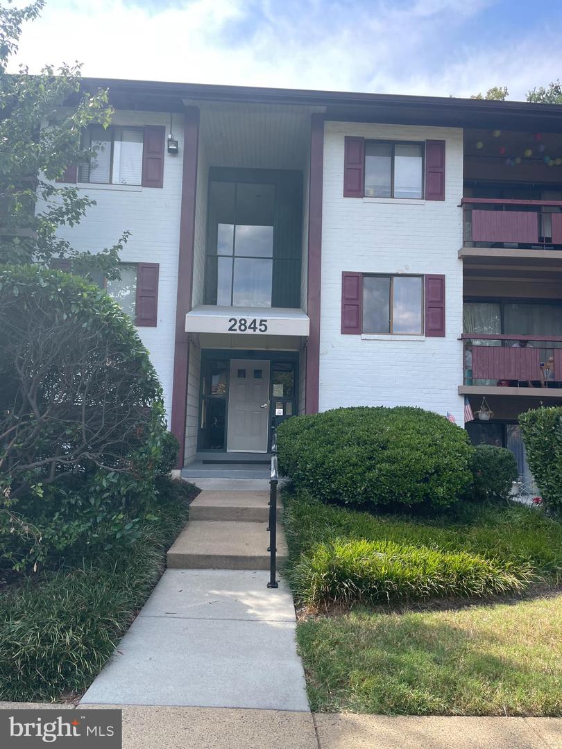 2845 Windsor Drive #302, Falls Church