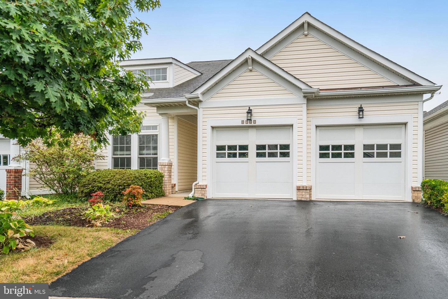 8965 Yellow Daisy Place, Lorton