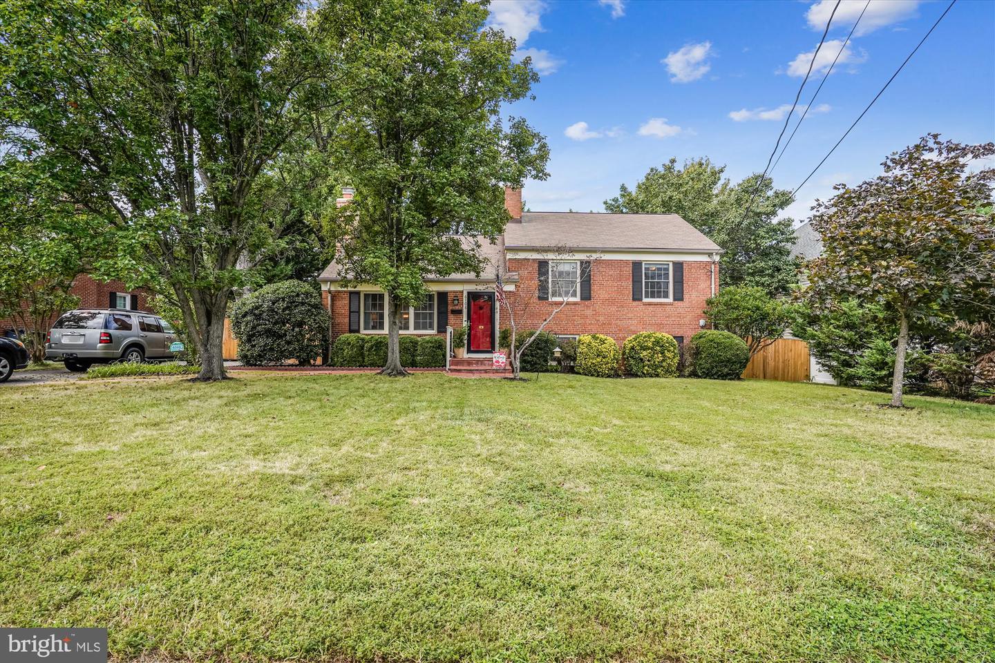 6108 Dorchester Street, Springfield
