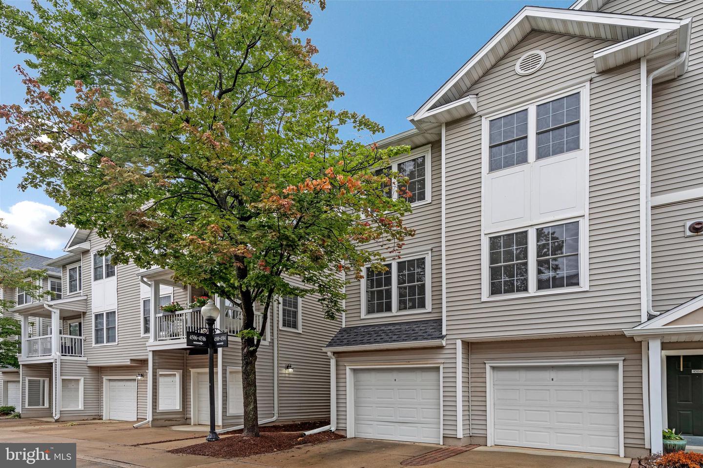 4506 Superior Square #4506