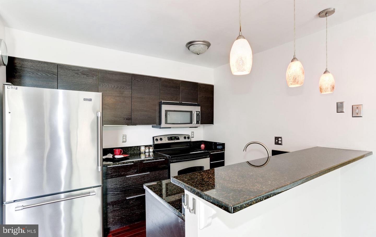 5376 Bedford Terrace #76d, Alexandria