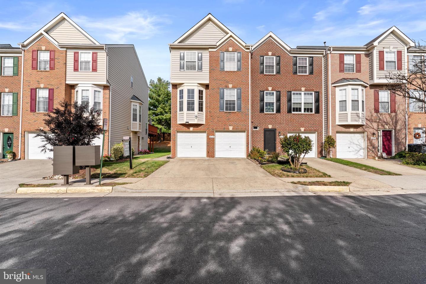 4619 Deerwatch Drive, Chantilly