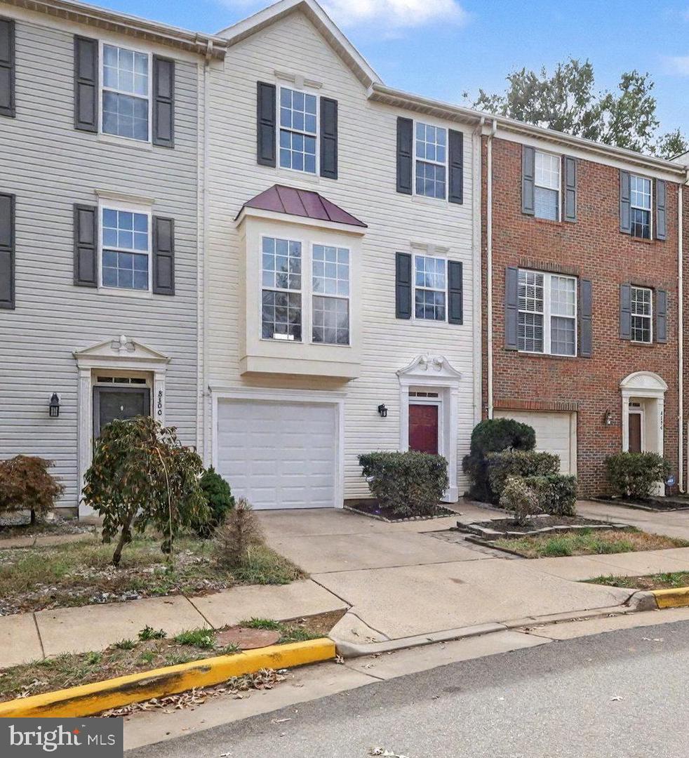 8298 Jake Place, Alexandria