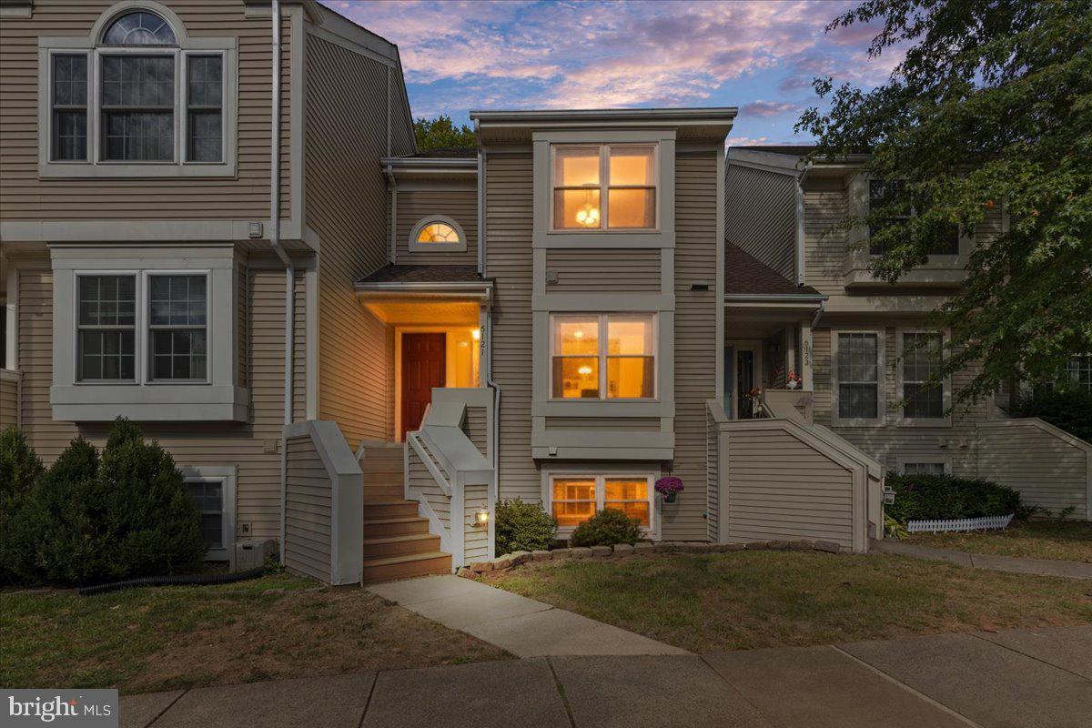 6121 Stonepath Circle, Centreville
