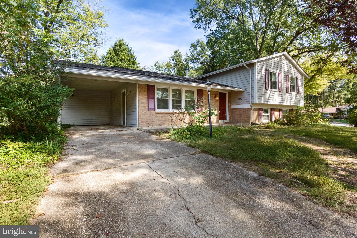 8011 Lynnfield Drive, Alexandria