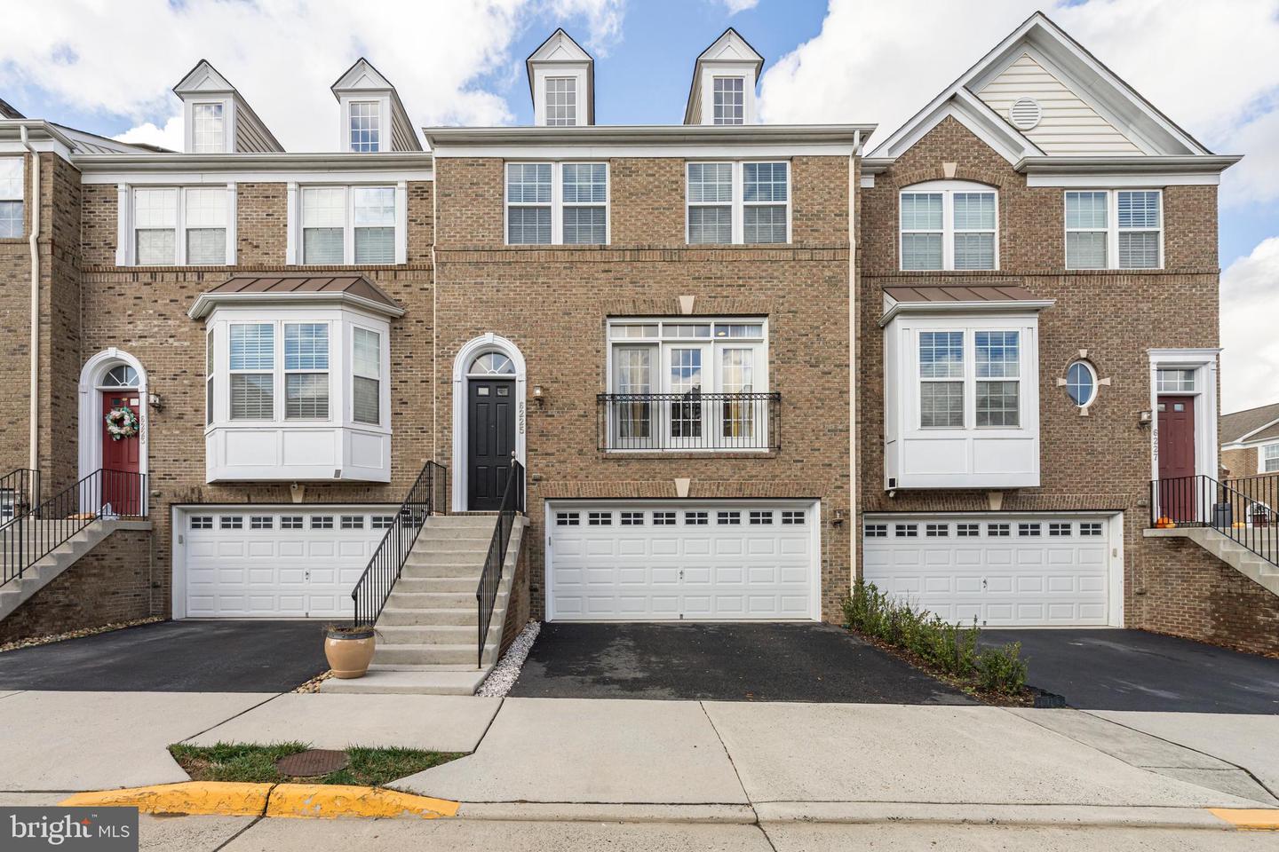 6225 Summit Point Court, Alexandria