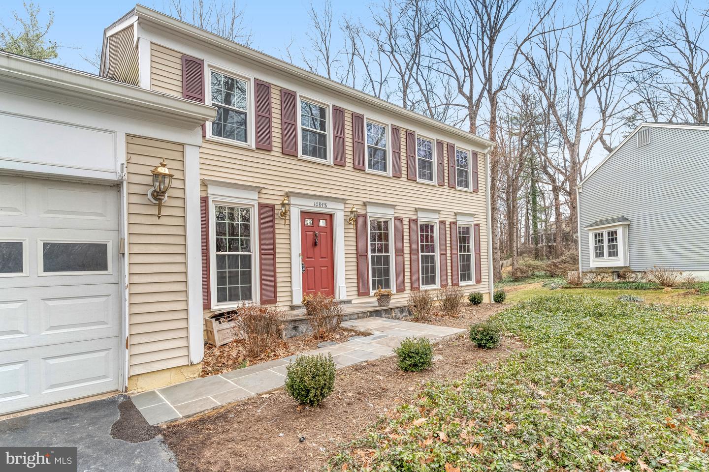 10848 Burr Oak Way, Burke