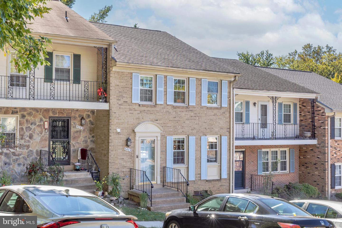 3005 Seven Oaks Place, Falls Church