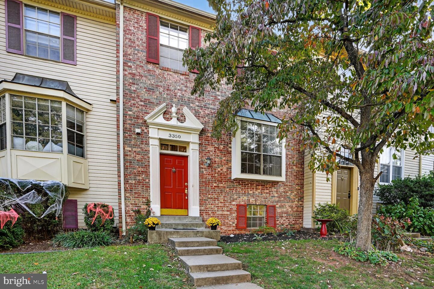 3350 Stone Heather Court, Herndon