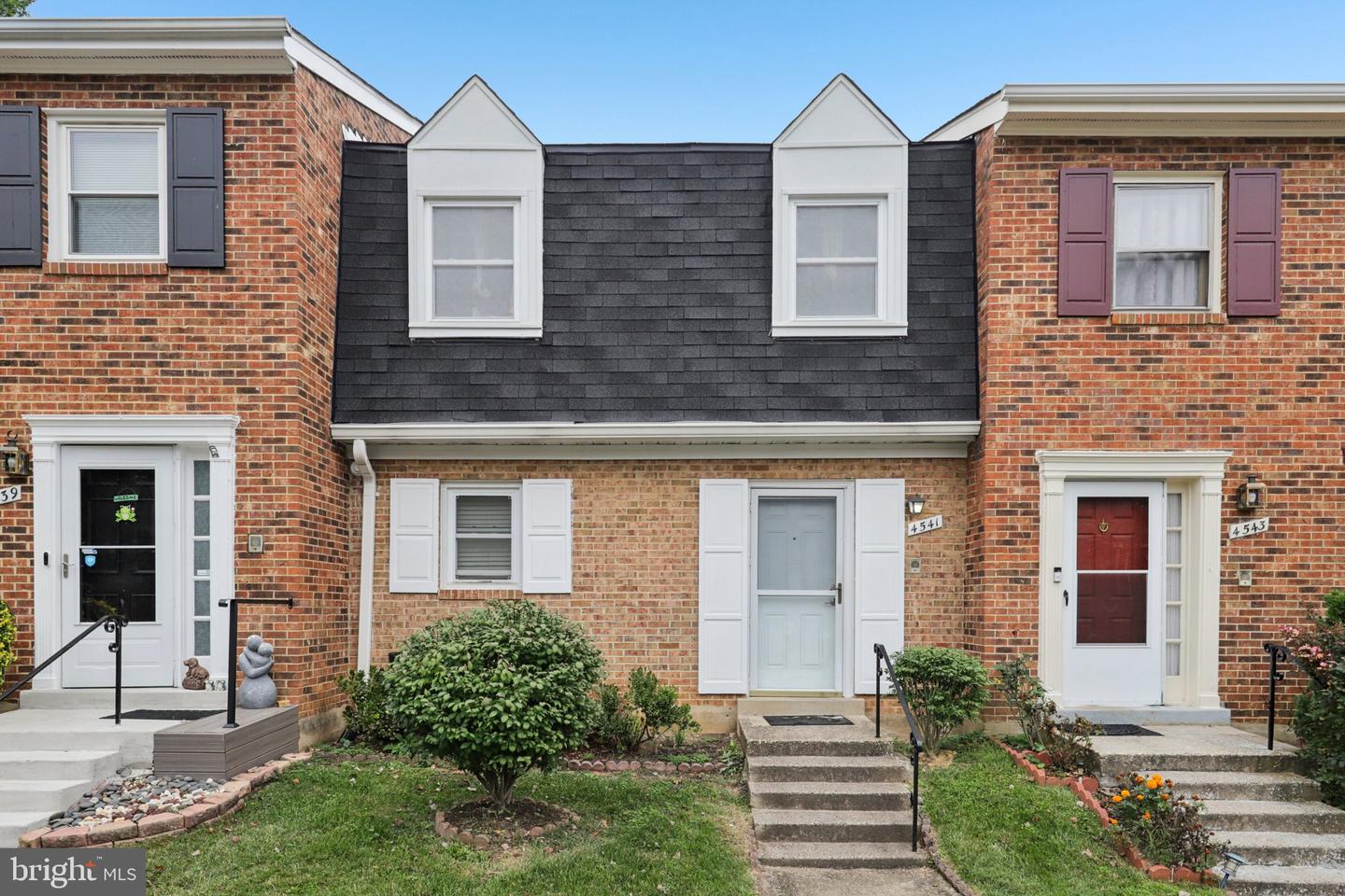 4541 Garbo Court, Annandale