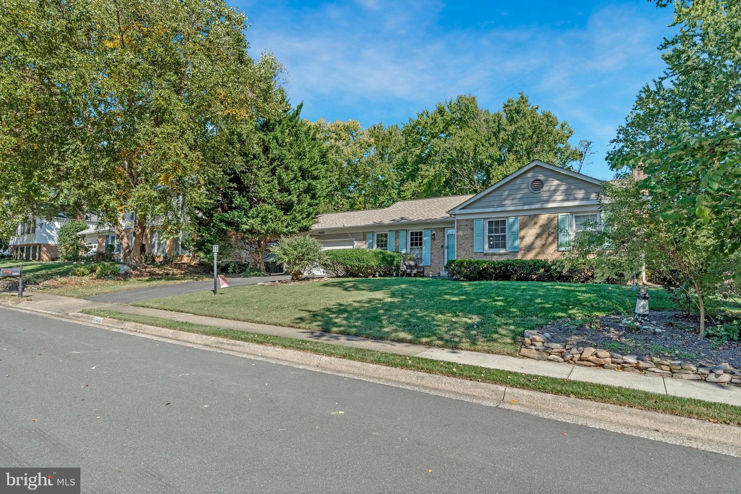 10808 Stanhope Place, Fairfax