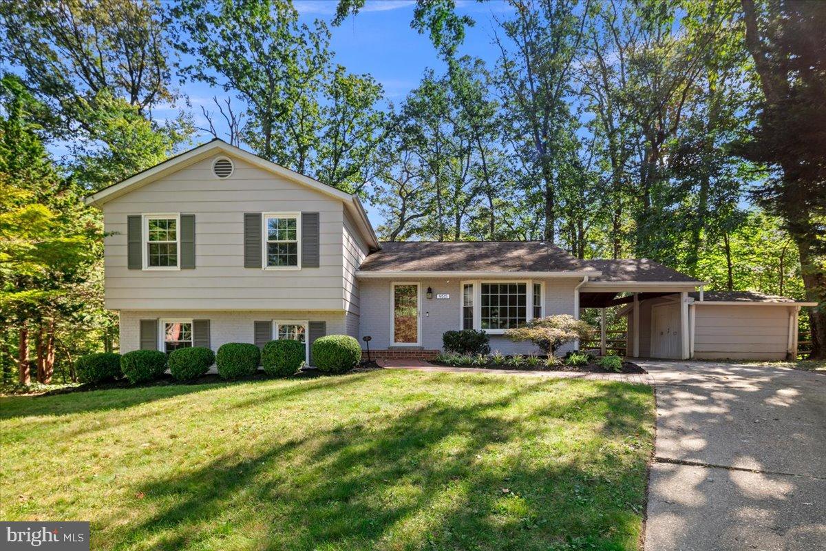 9515 Stevebrook Road, Fairfax