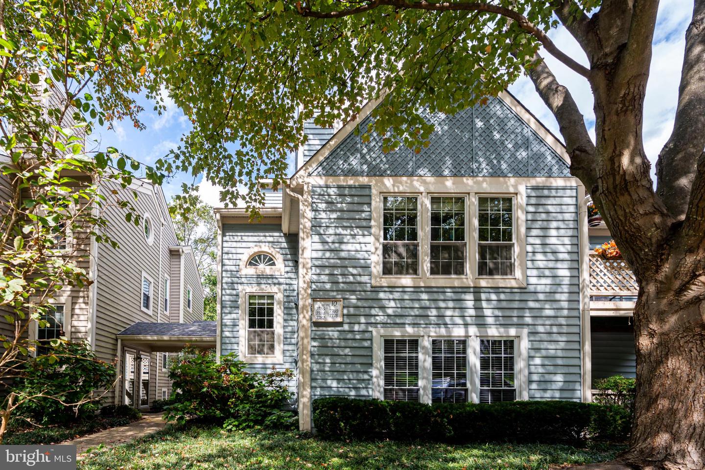 7778 Willow Point Drive #7778, Falls Church