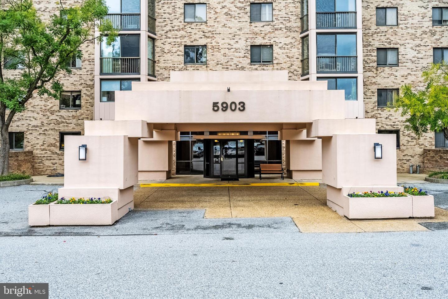 5903 Mount Eagle Drive #1206, Alexandria