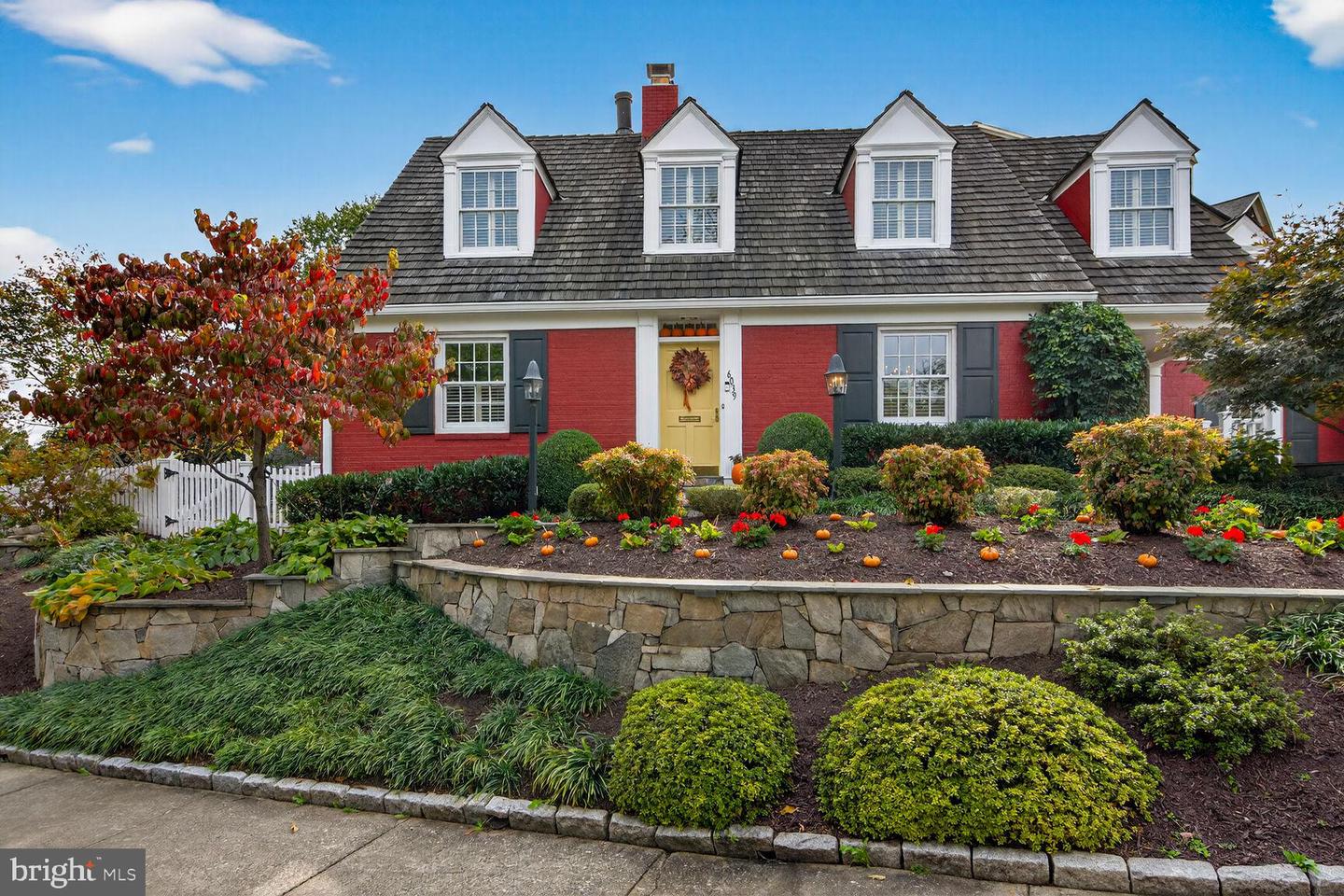 6039 Edgewood Terrace, Alexandria