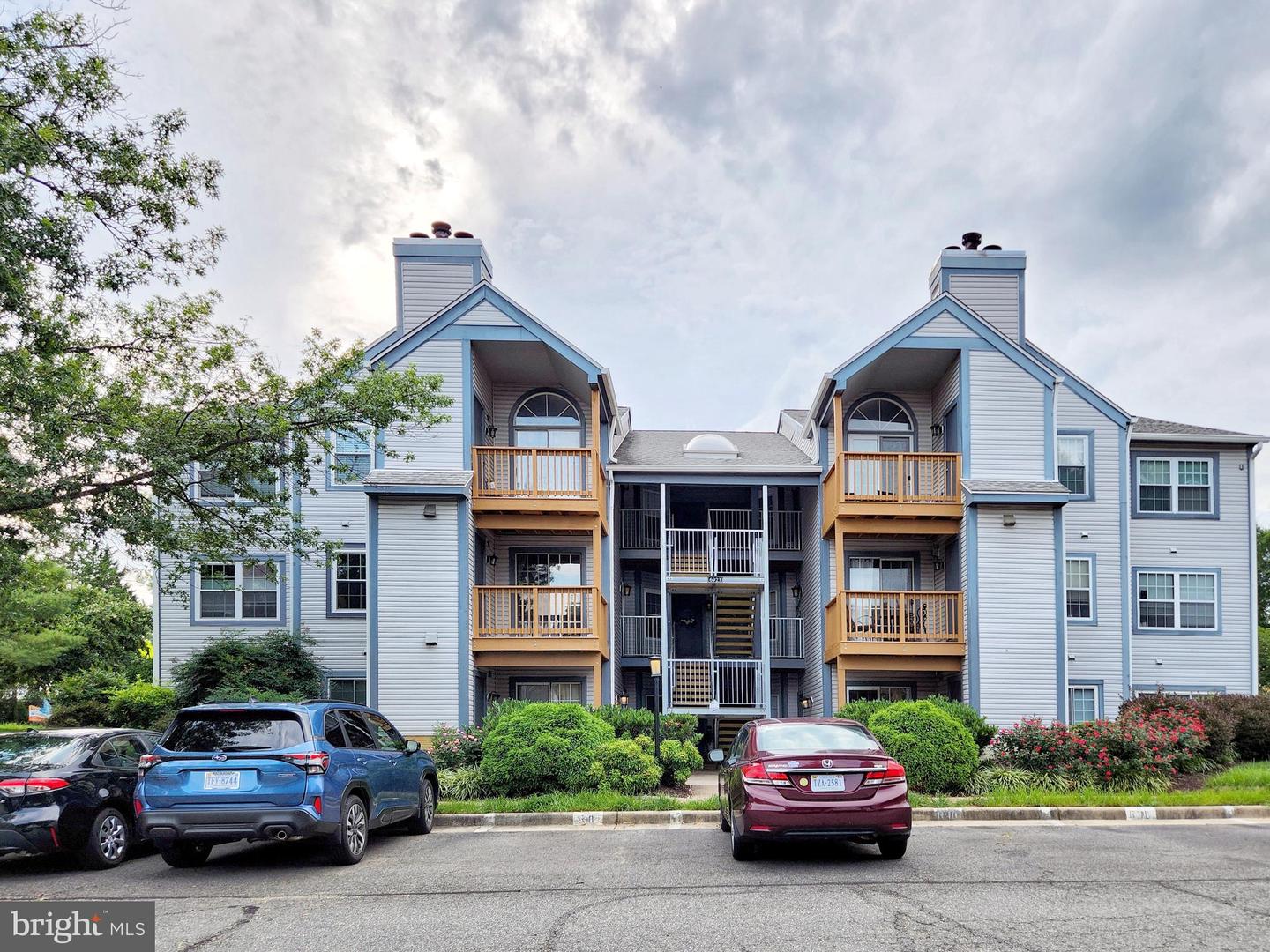 6923 Victoria Drive #k, Alexandria