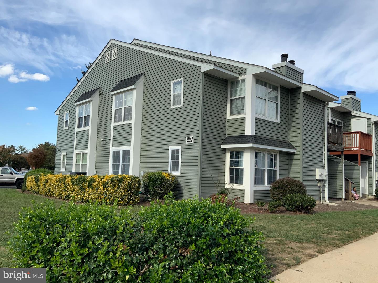 8623 Beekman Place #a, Alexandria
