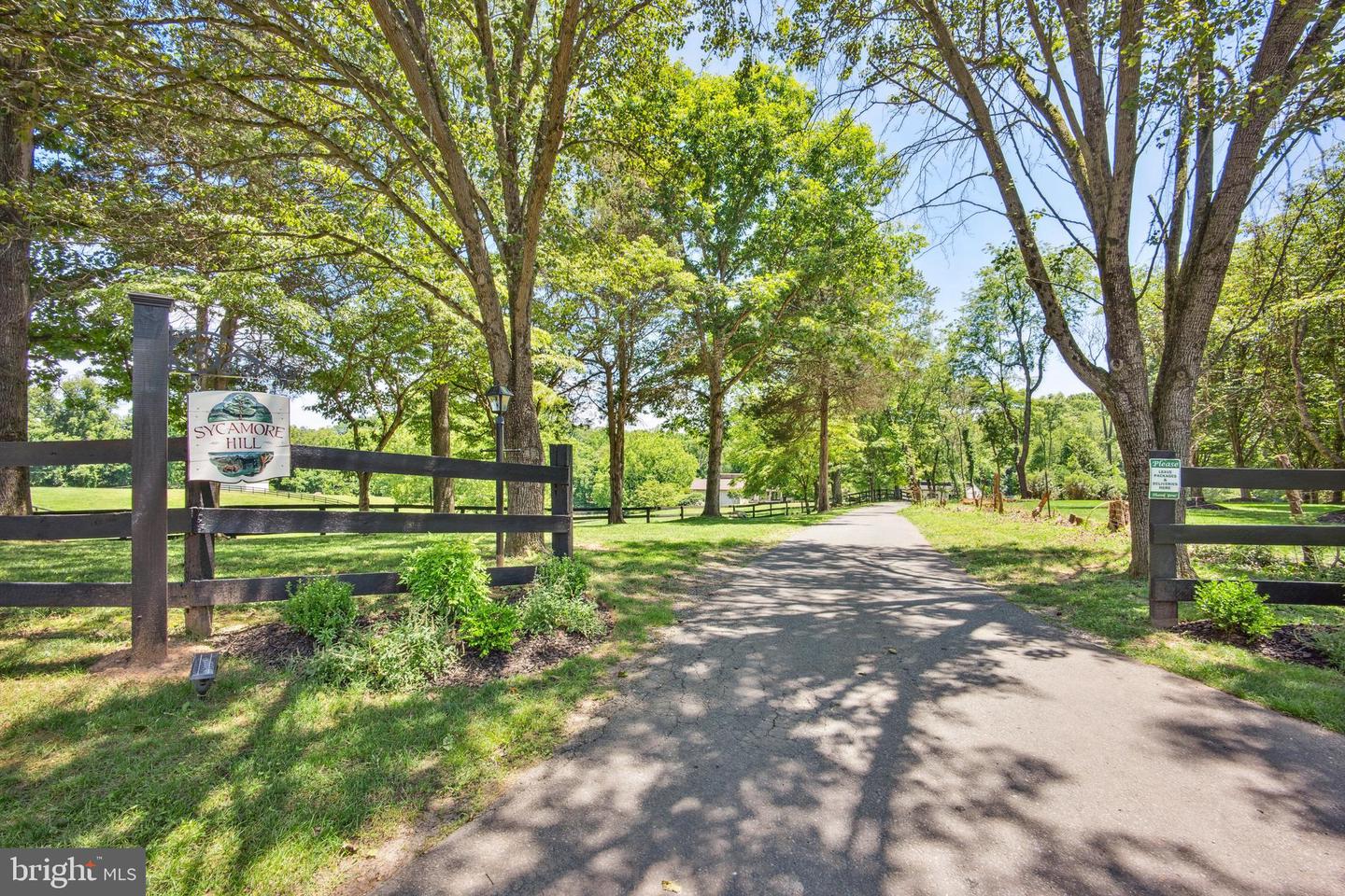 9341 Cornwell Farm Drive, Great Falls