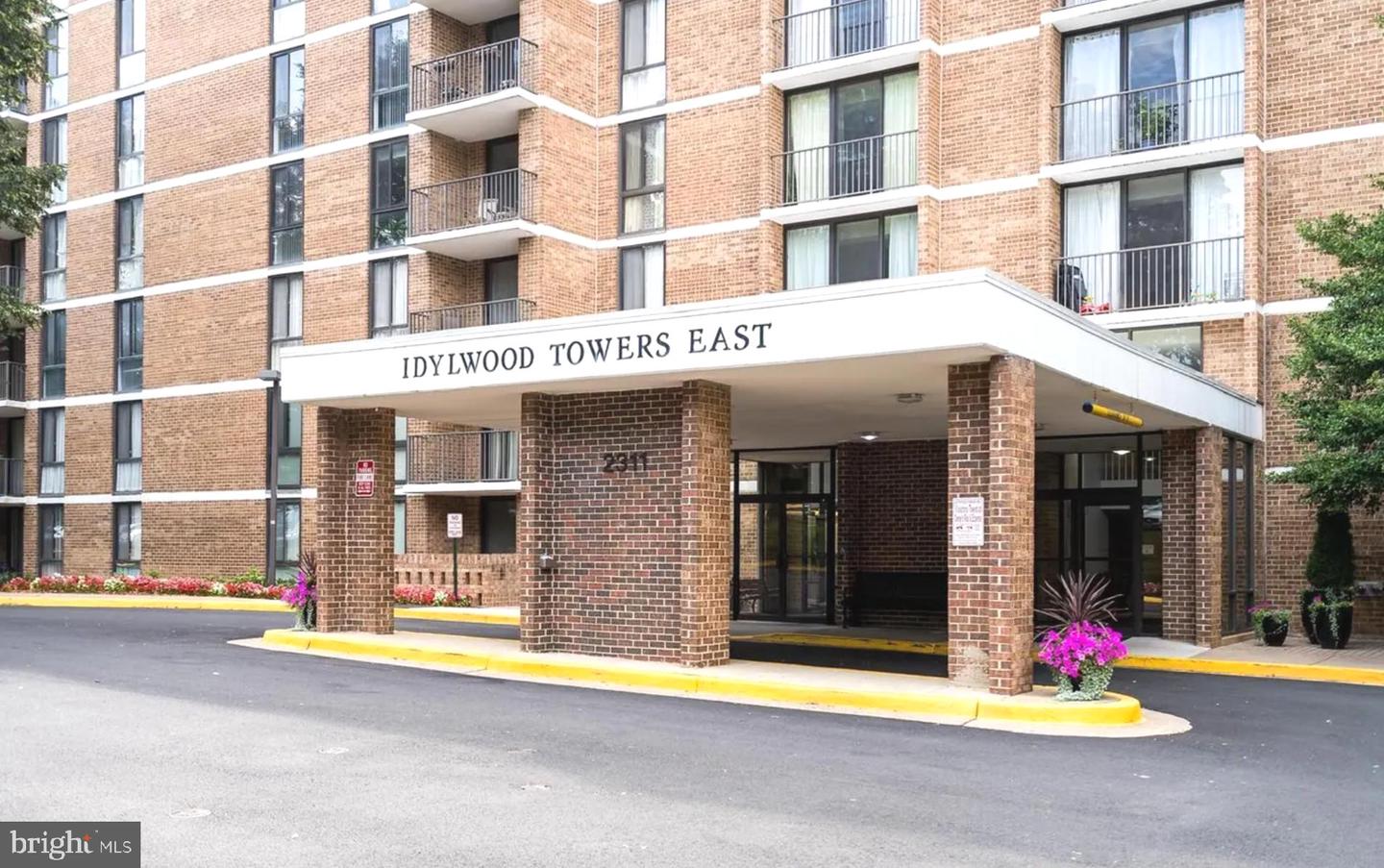 2311 Pimmit Drive #808, Falls Church