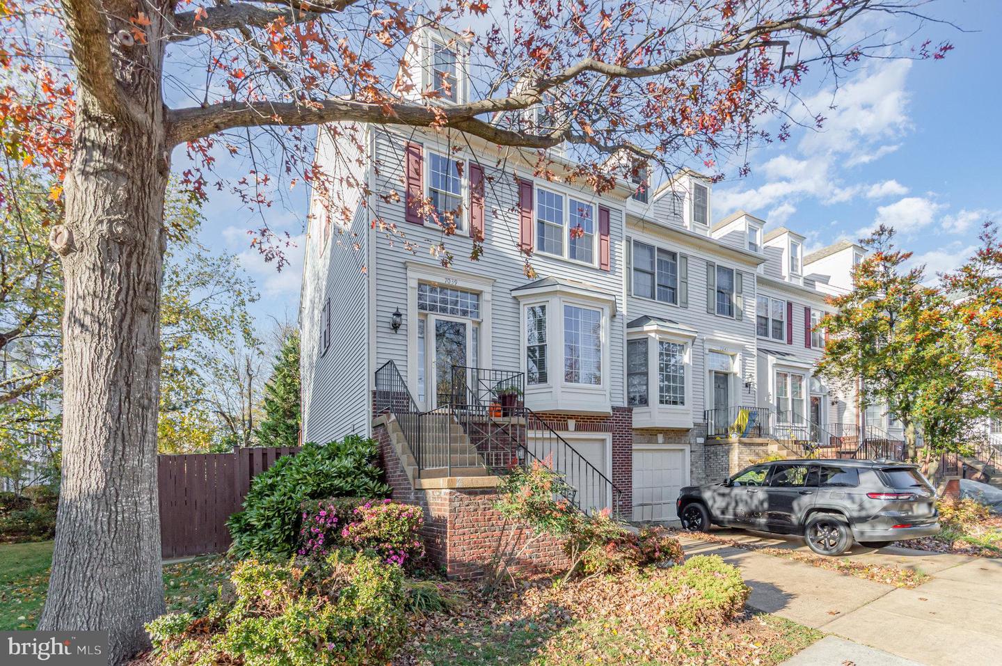 7039 Kings Manor Drive, Alexandria