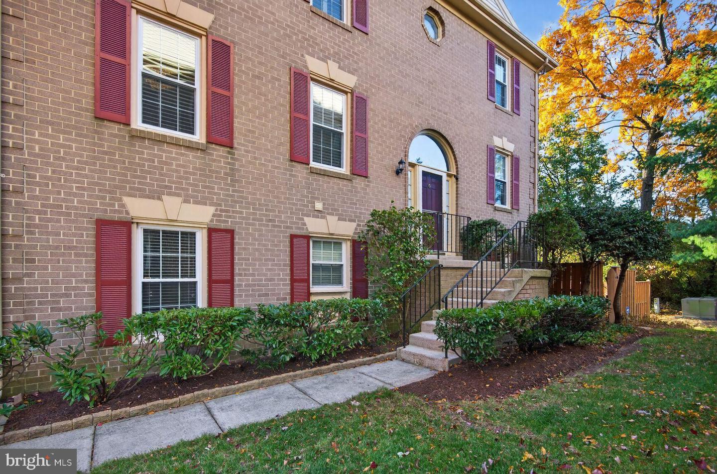 6620 Haltwhistle Lane, Alexandria