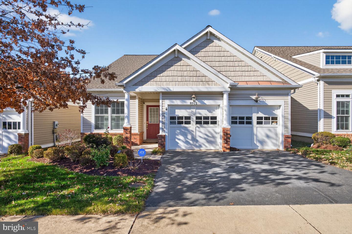 8912 Yellow Daisy Place, Lorton