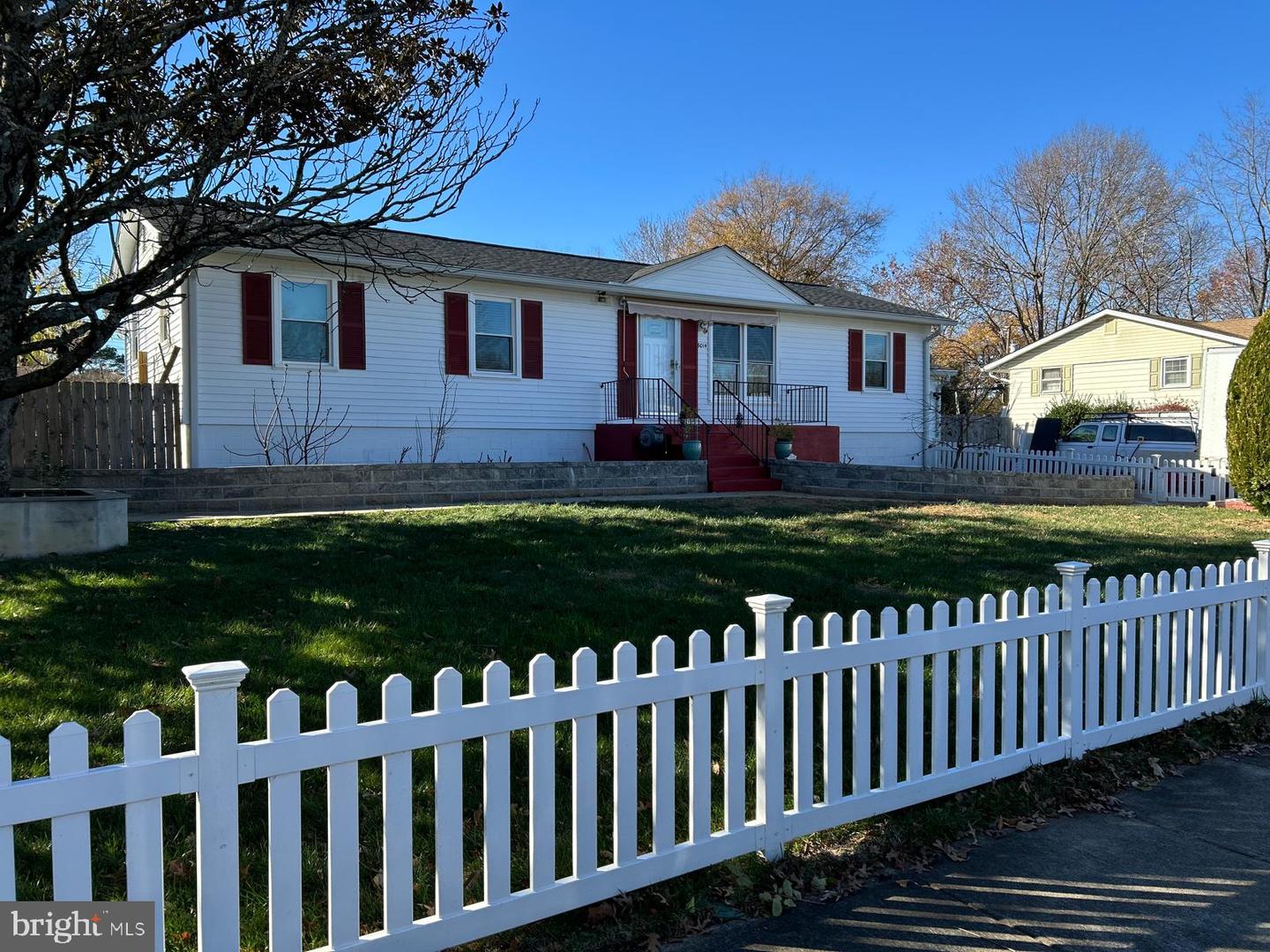 8014 Steadman Street, Alexandria