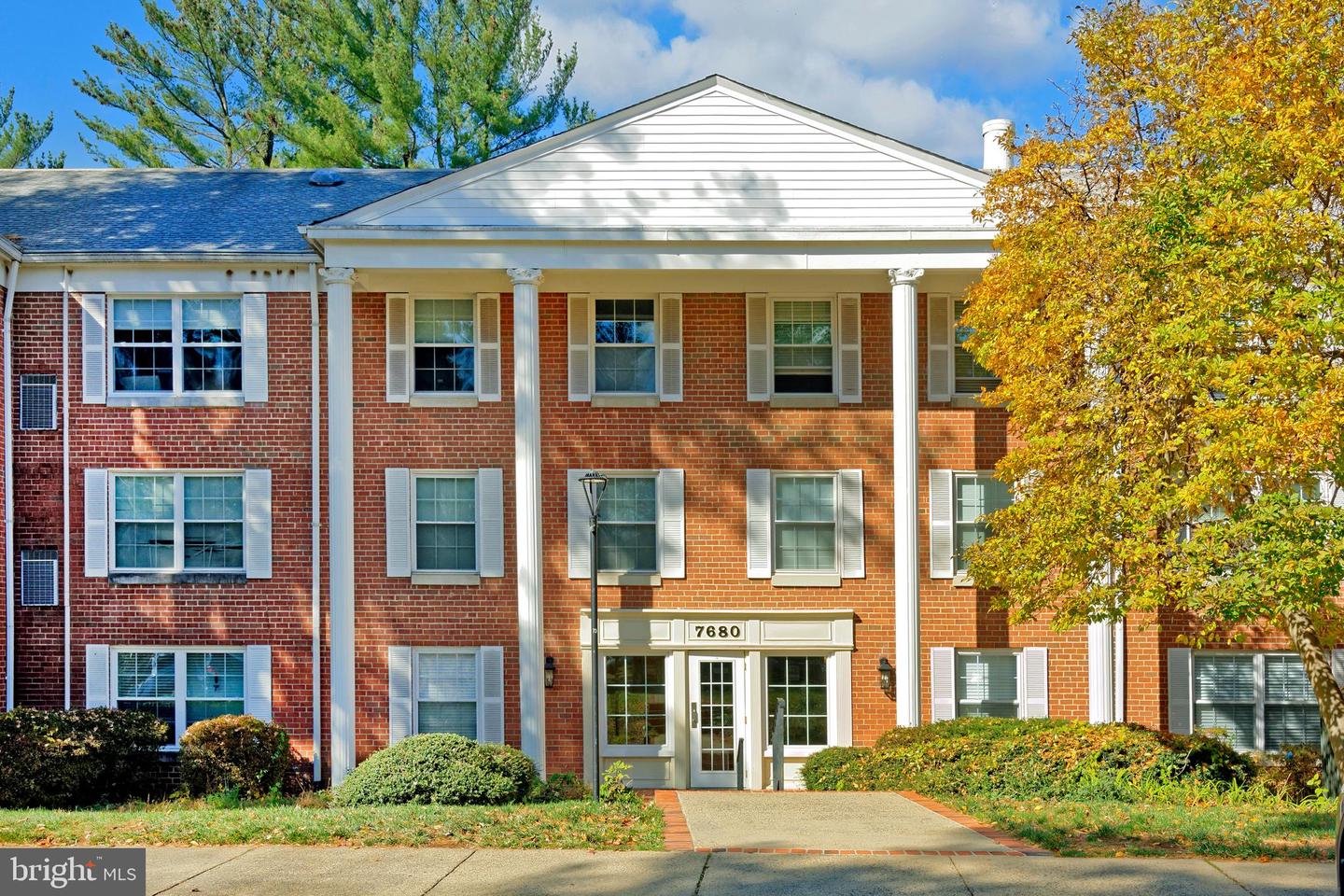 7680 Tremayne Place #308, Mclean