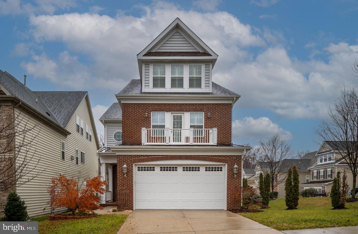 6044 Masondale Road, Alexandria