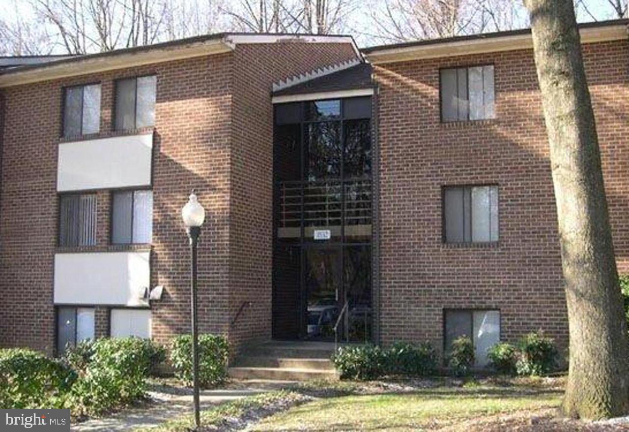 1532 Northgate Square #12a, Reston