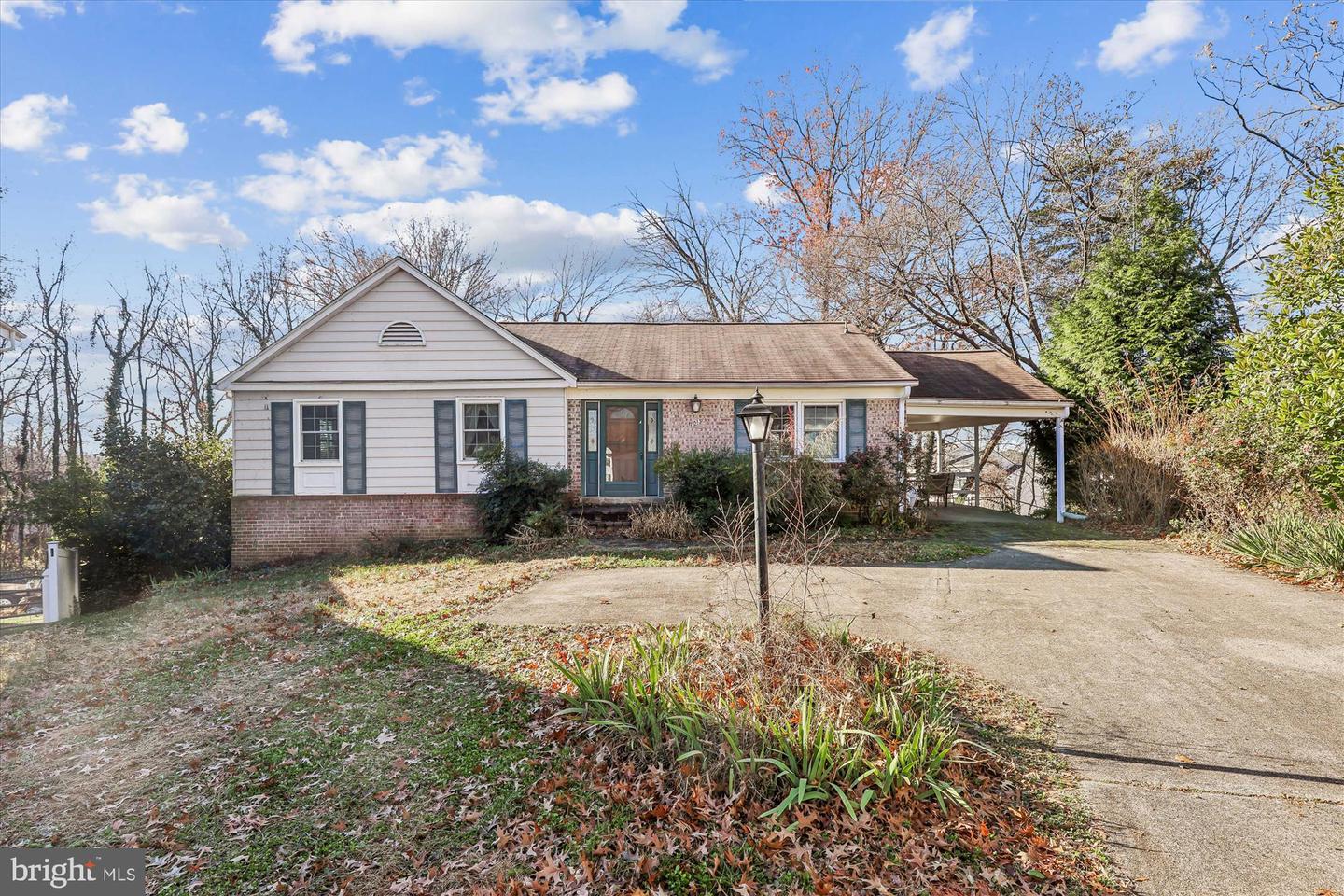 7013 Stone Mill Place, Alexandria