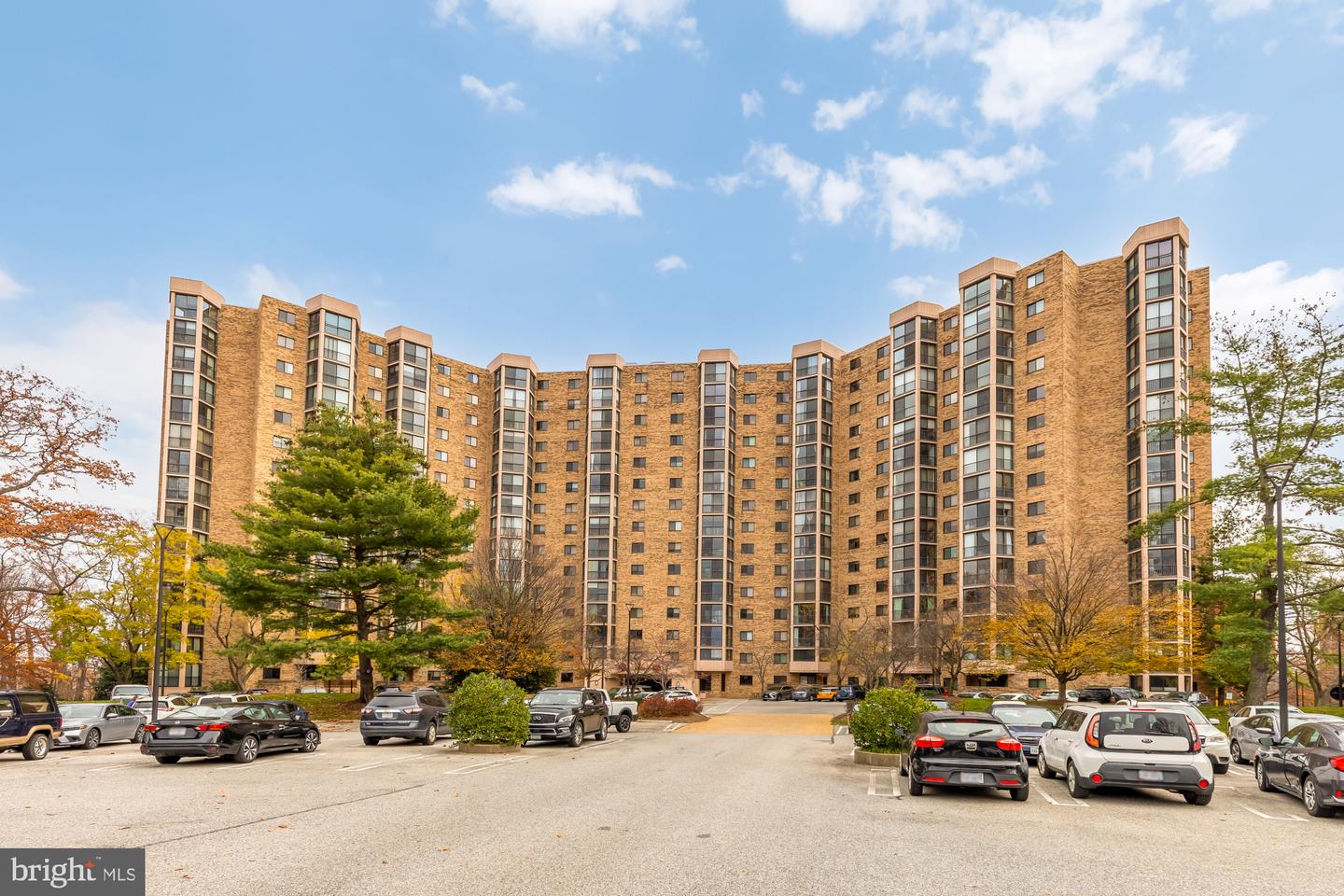 5901 Mount Eagle Drive #1116, Alexandria