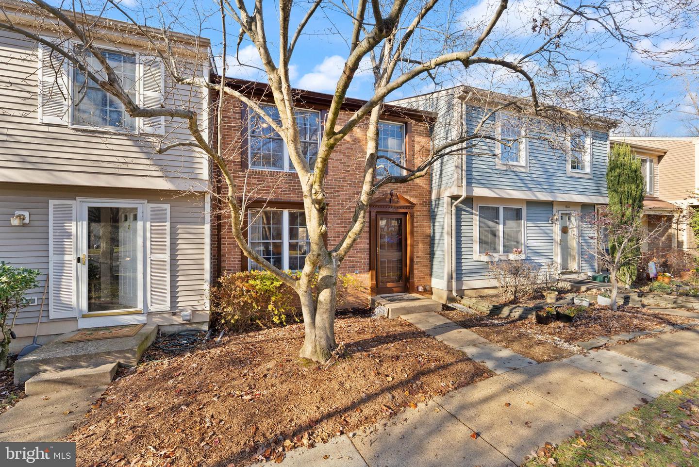 1616 Barnstead Drive, Reston