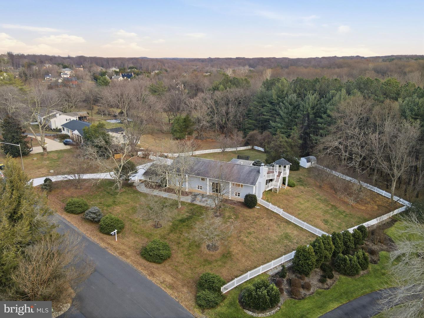 3017 Leefield Drive, Herndon