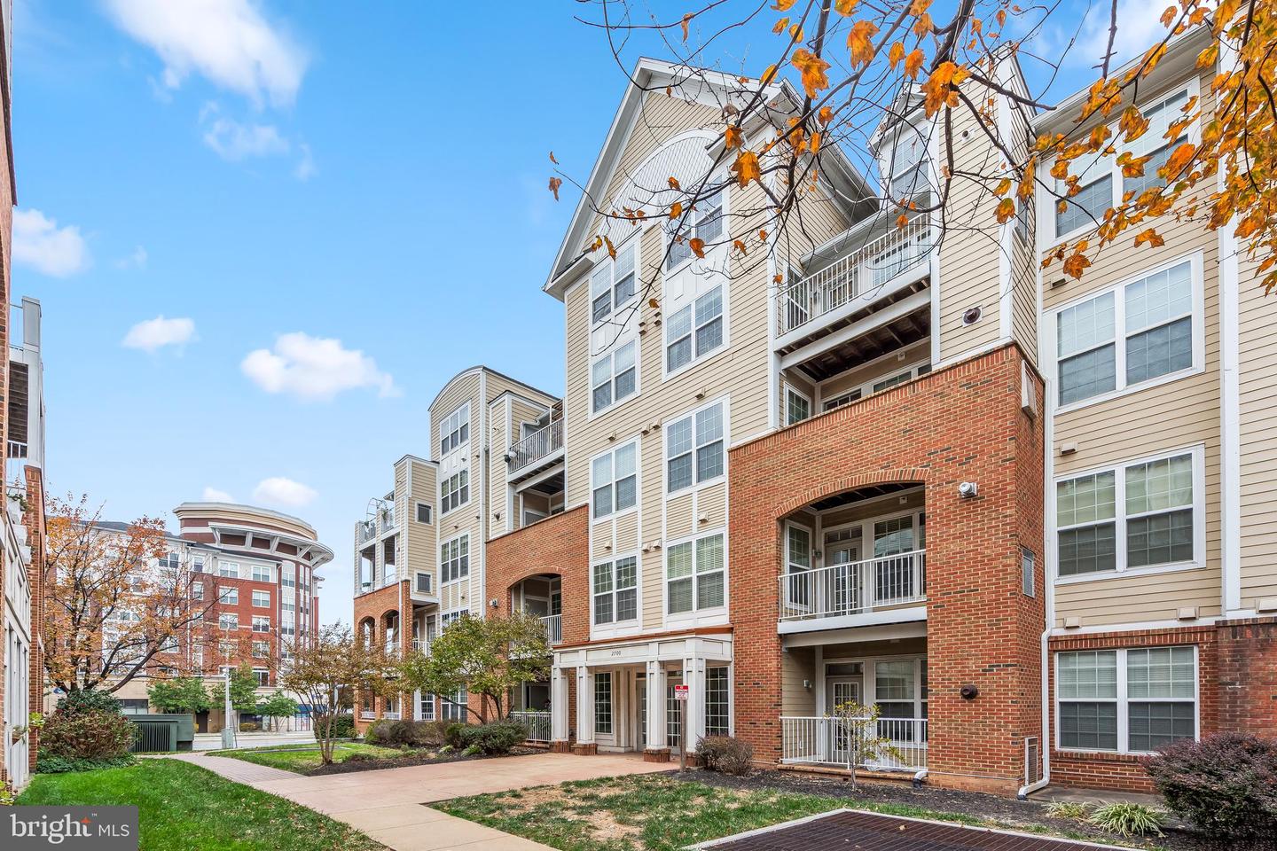 2700 Bellforest Court #210, Vienna