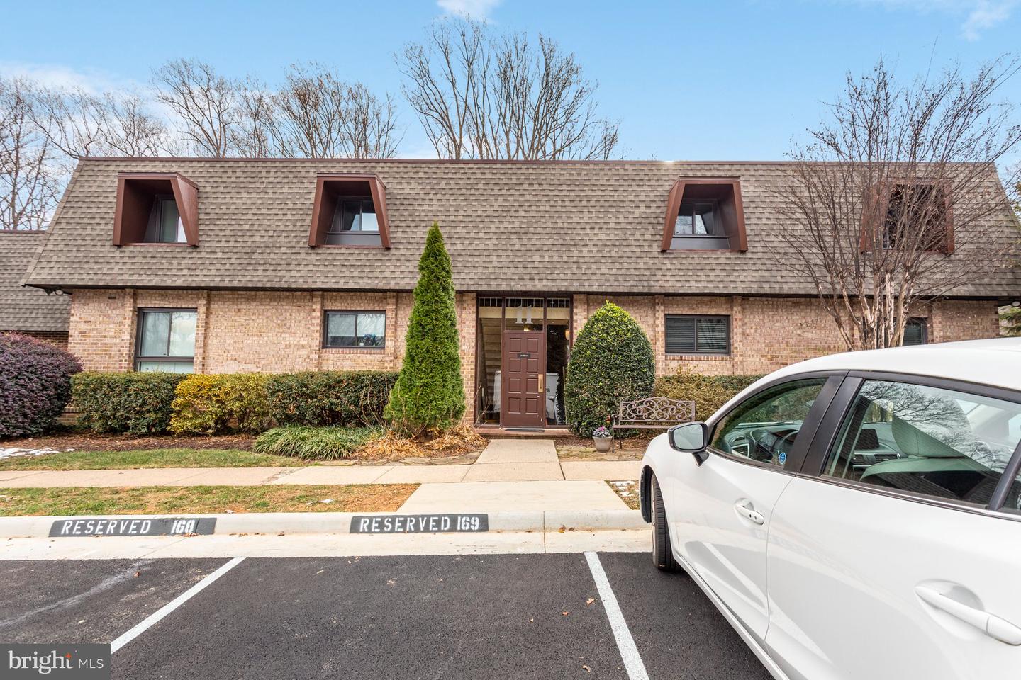 11611 Vantage Hill Road #1a, Reston