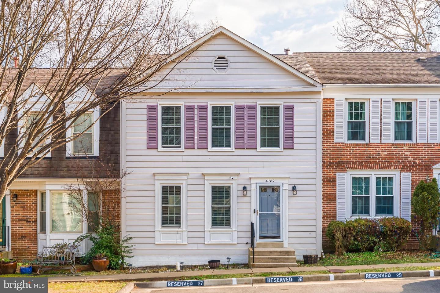 4089 Championship Court, Annandale