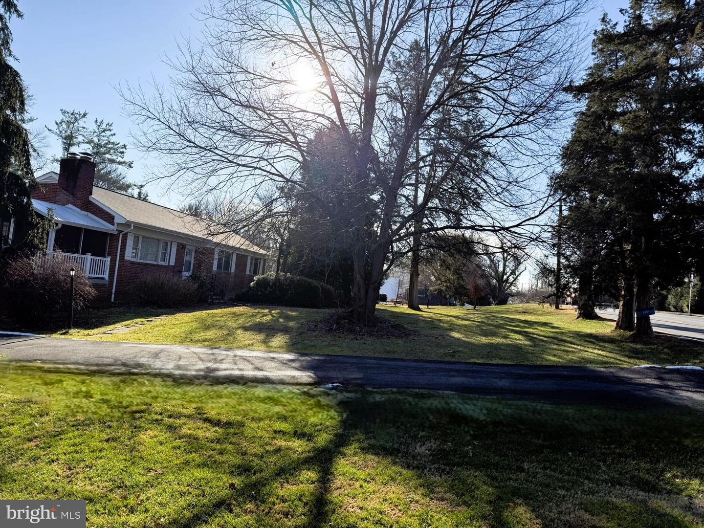 2807 Cedar Lane, Vienna
