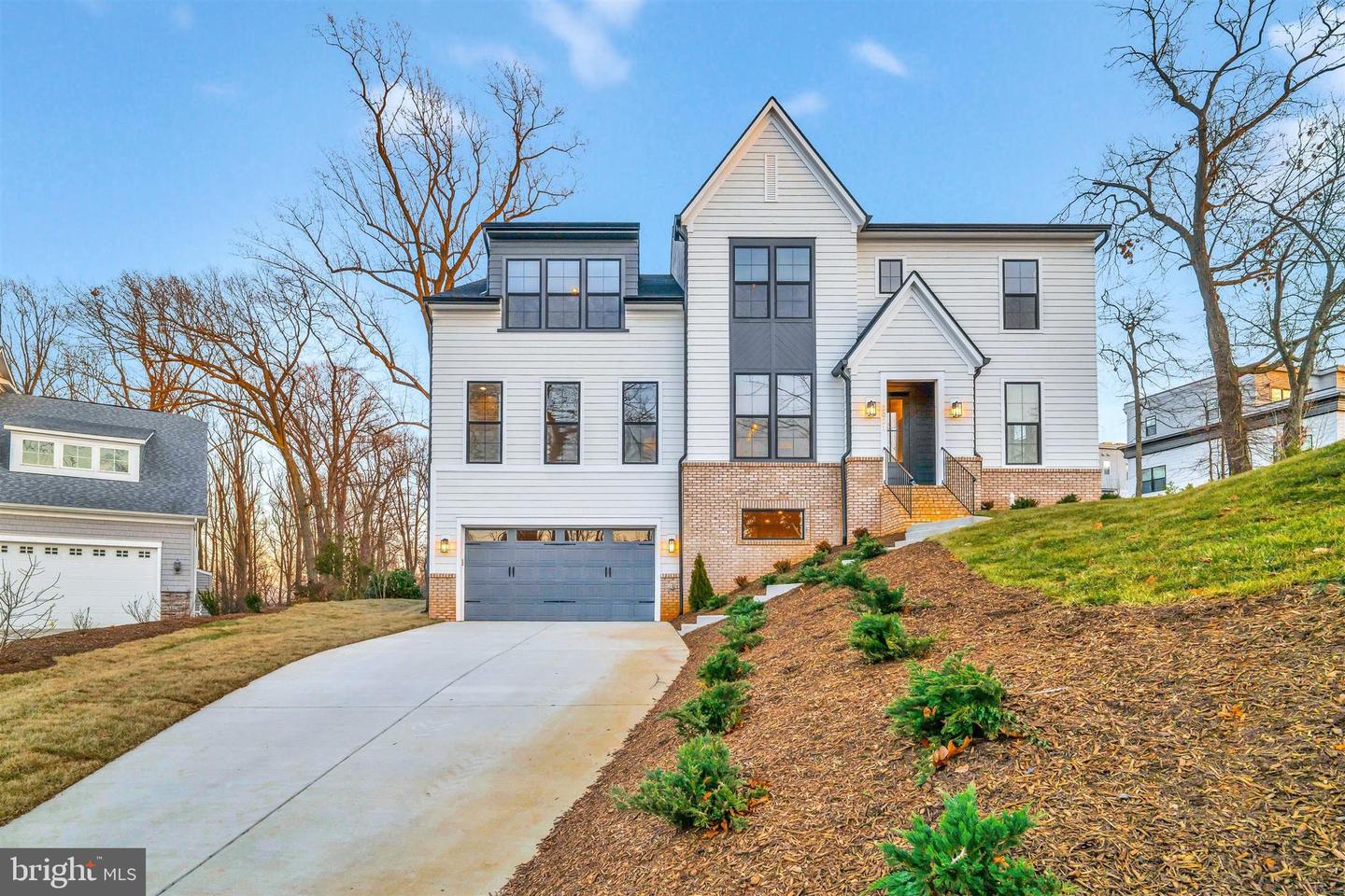 2021 Nordlie Place, Falls Church