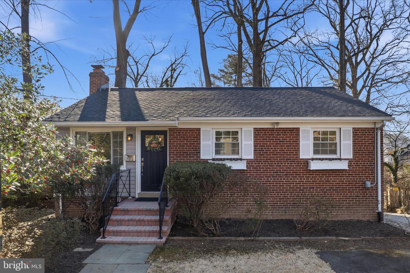 7013 Kenfig Place, Falls Church