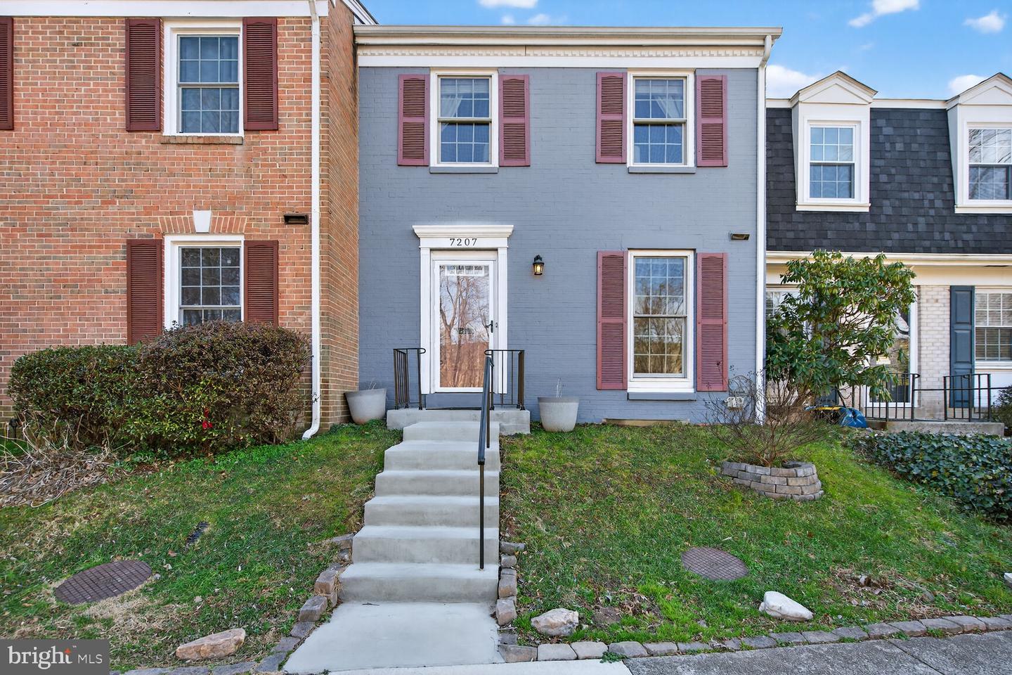 7207 Evanston Road, Springfield
