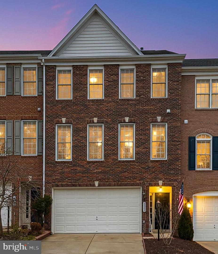 8378 Old Vicarage Street, Lorton