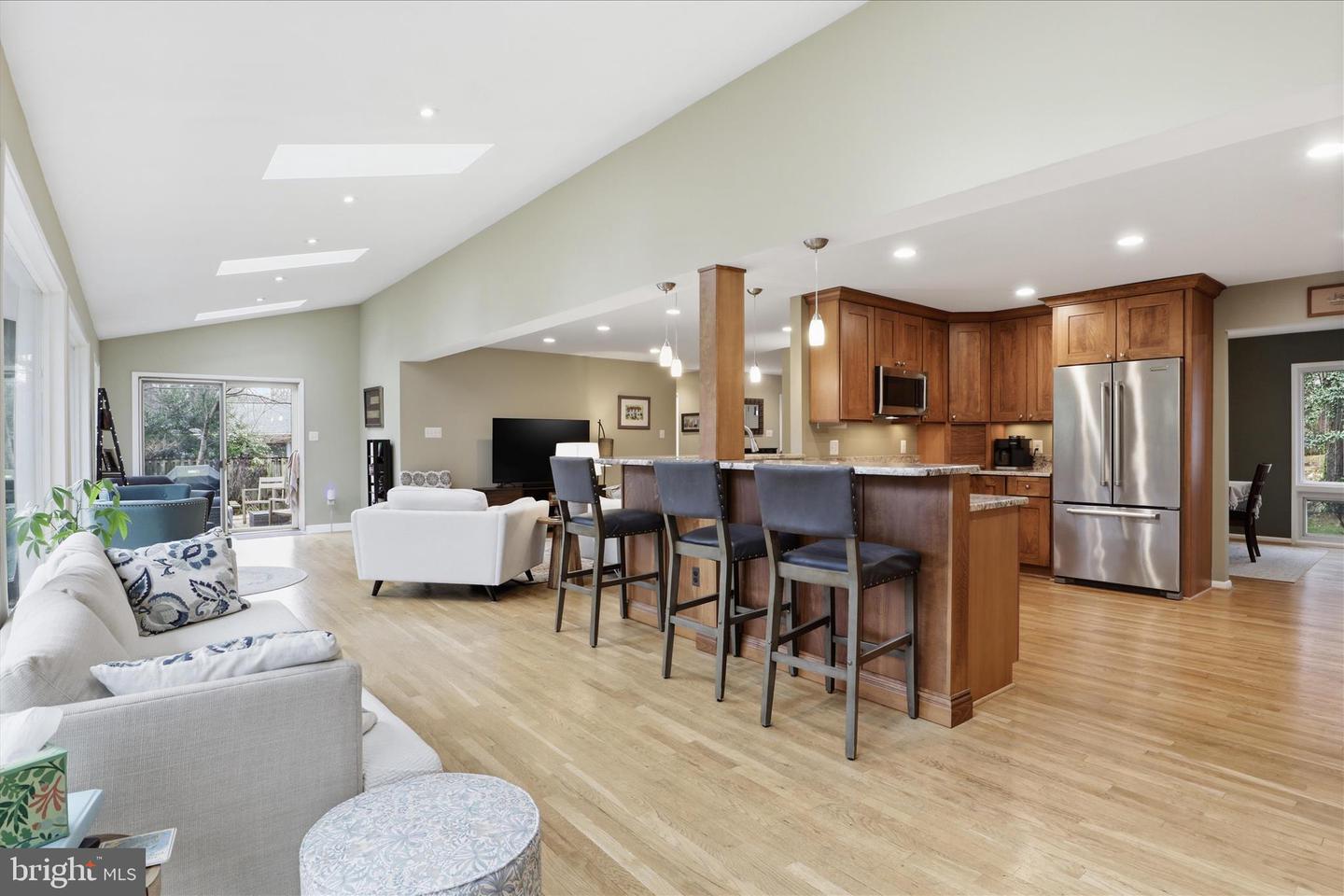 4205 Elizabeth Lane, Annandale