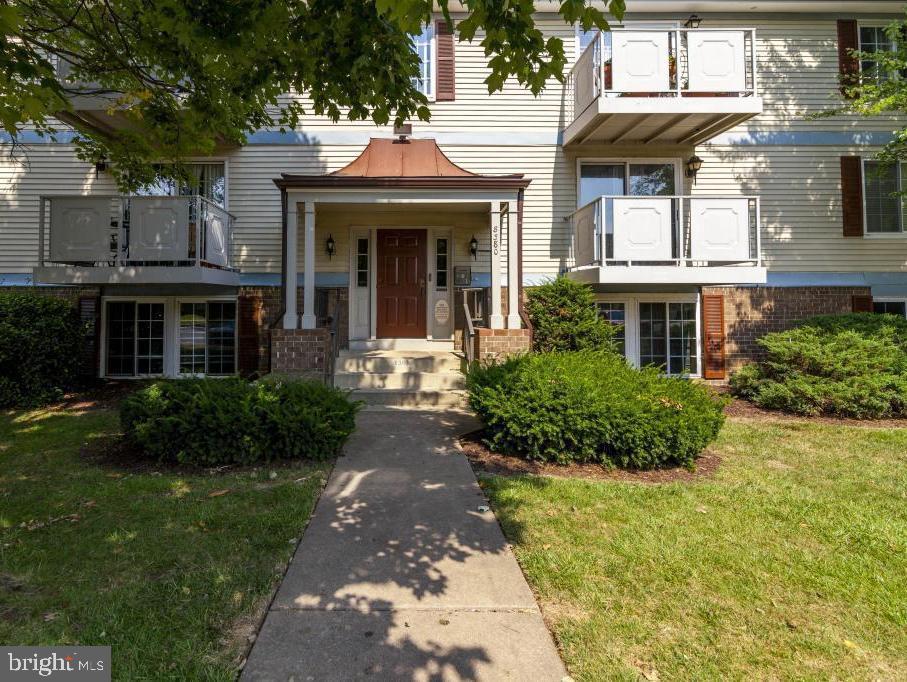 8380 Brockham Drive, Alexandria