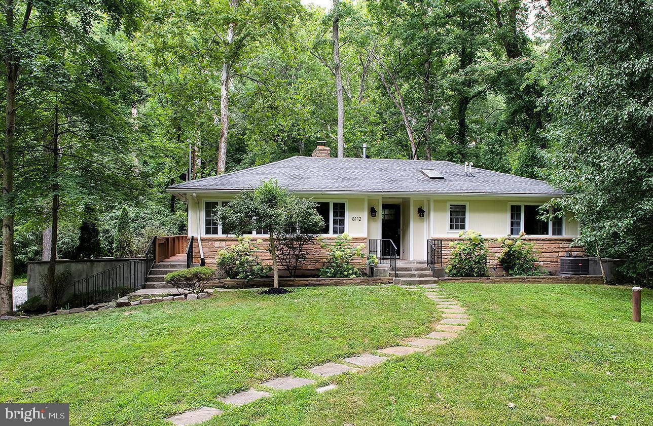 8112 Accotink Drive, Annandale