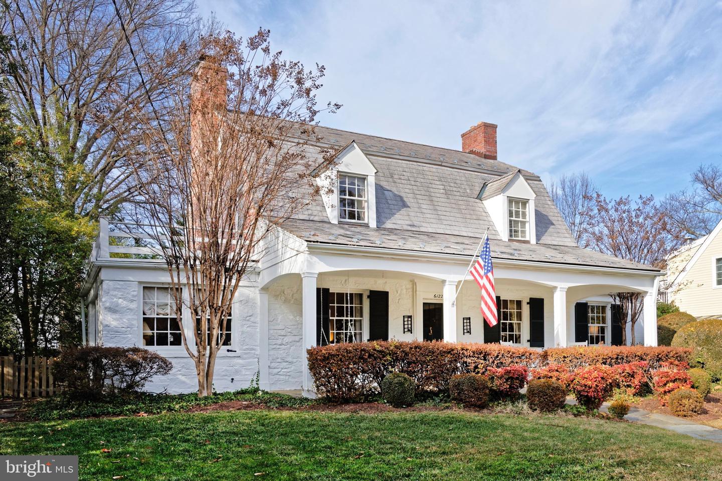 6122 Woodmont Road, Alexandria