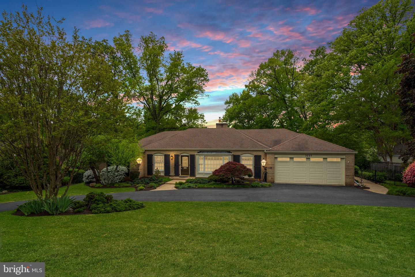 3227 Valley Lane, Falls Church
