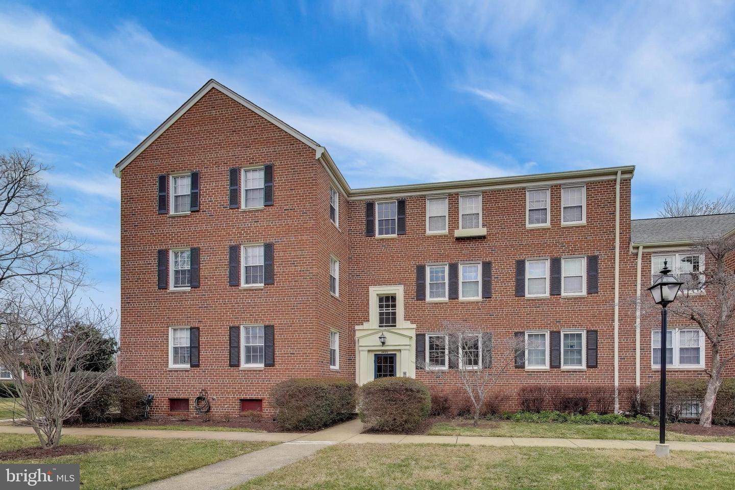 6622 E Wakefield Drive #b1, Alexandria