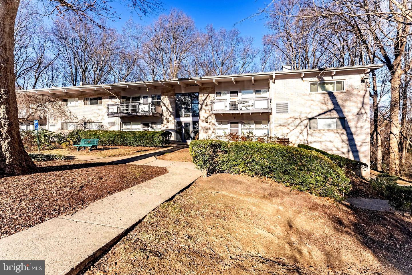 7758 Donnybrook Court #203, Annandale
